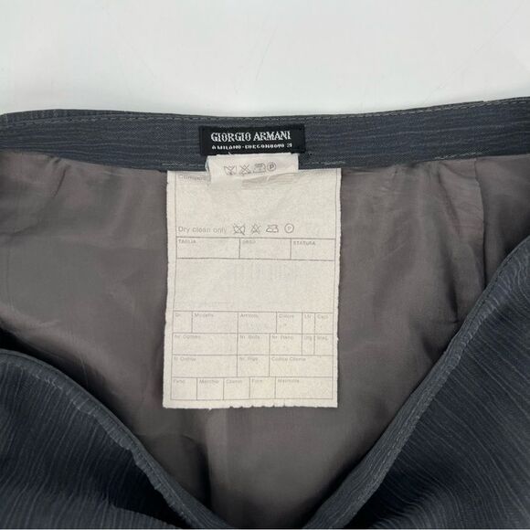 Vintage Giorgio Armani Gray Pencil Skirt Pin Tuck Detail Sz 4 - Picture 7 of 10